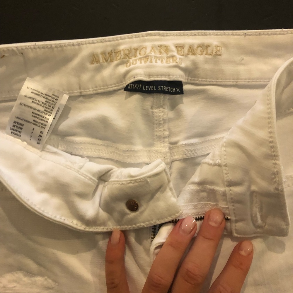 White American Eagle Women’s Jeans